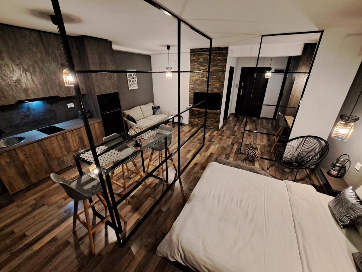 The World Apartament II เตอร์กู-มูเรช ภายนอก รูปภาพ