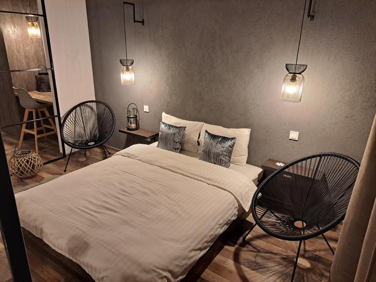 The World Apartament II เตอร์กู-มูเรช ภายนอก รูปภาพ